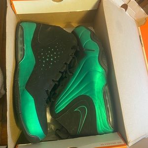 Nike sneakers size 13